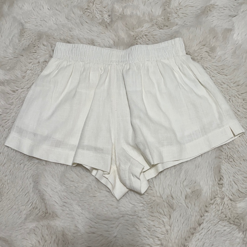 Princess Polly Summer shorts!!